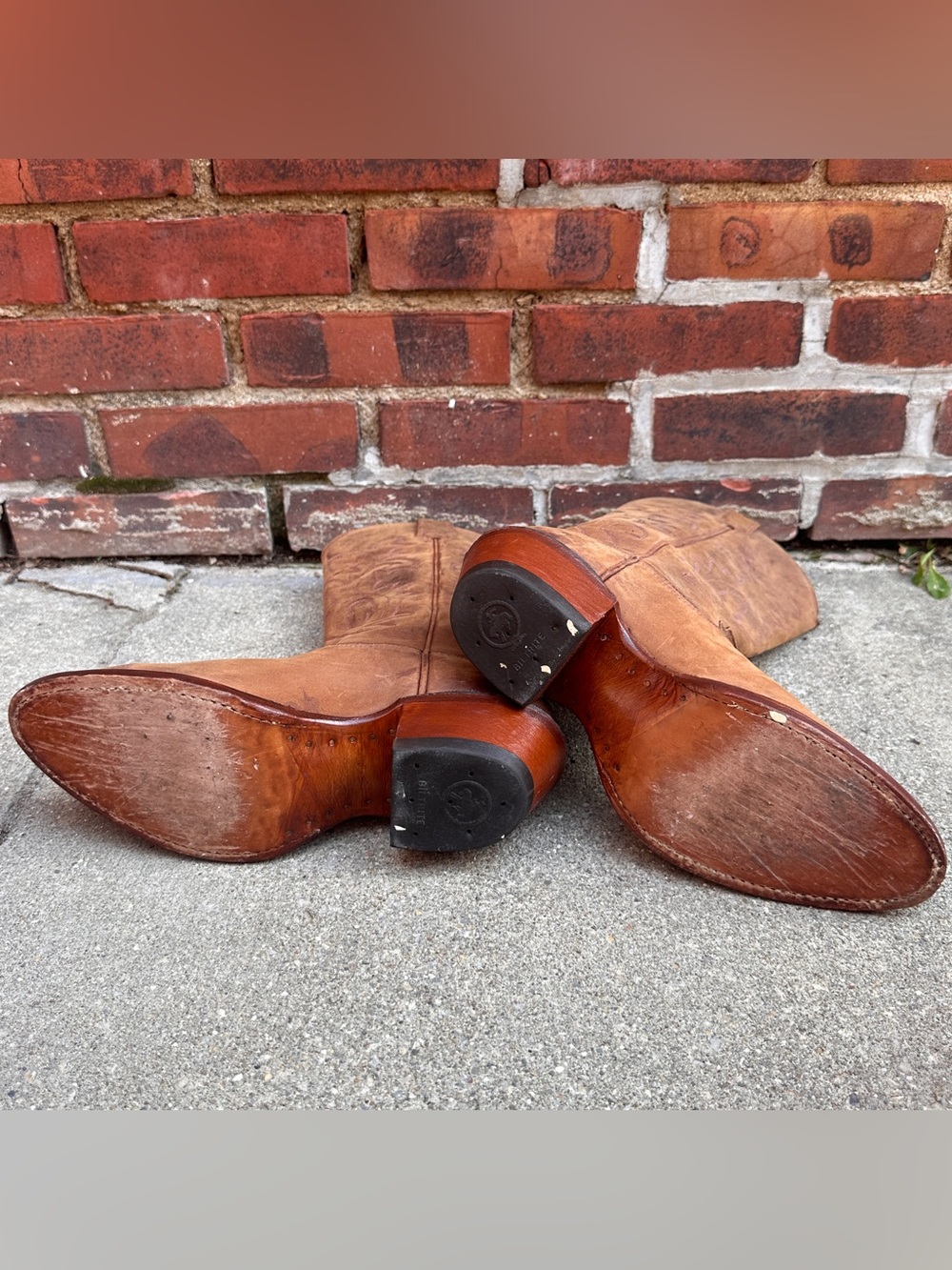 Vintage Tan Leather Western Cowboy Boots - Picture 7 of 11